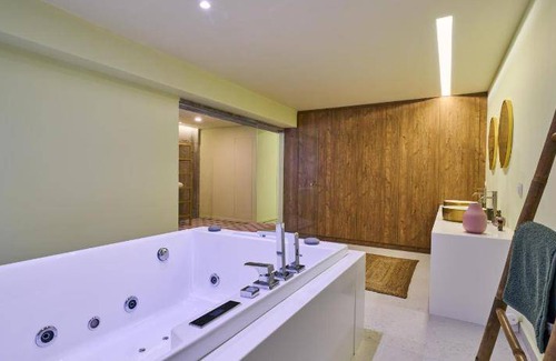 Markopoulon Villa | 110 m² Villa ∙ 1 bedroom ∙ 5 guests