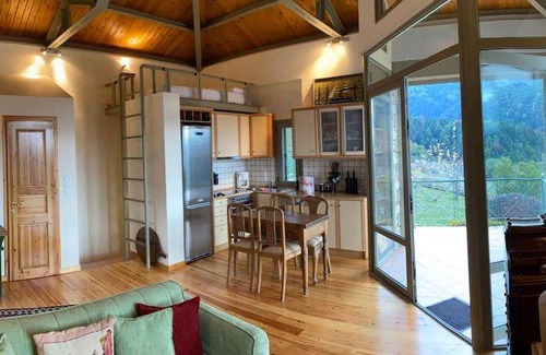Kalavrita Villa | 110 m² Villa ∙ 3 bedrooms ∙ 7 guests