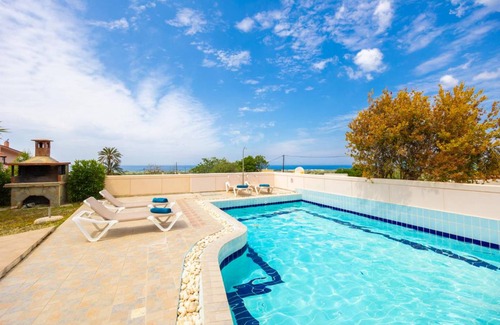 Fanai Villa | 115 m² Villa ∙ 3 bedrooms ∙ 7 guests