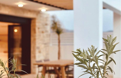 Kamilari House | 120 m² House ∙ 2 bedrooms ∙ 4 guests