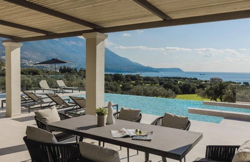 Karavados House | 120 m² House ∙ 3 bedrooms ∙ 6 guests