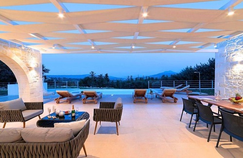 Apokoronas Villa | 120 m² Villa ∙ 3 bedrooms ∙ 9 guests