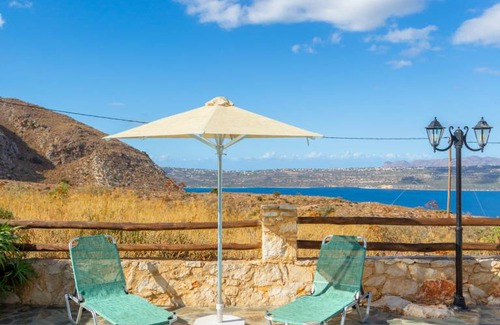 Megala Chorafia Villa | 120 m² Villa ∙ 3 bedrooms ∙ 6 guests
