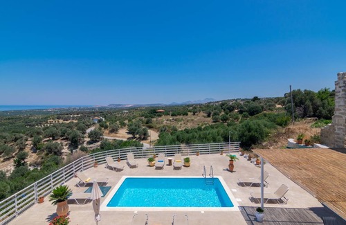 Agia Triada Villa | 120 m² Villa ∙ 3 bedrooms ∙ 6 guests