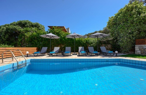 Drosia Villa | 120 m² Villa ∙ 3 bedrooms ∙ 7 guests