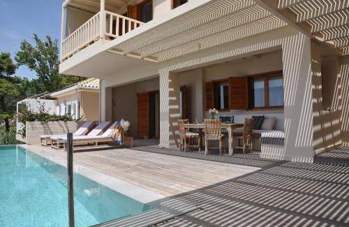 Pogonia Villa | 120 m² Villa ∙ 4 bedrooms ∙ 8 guests