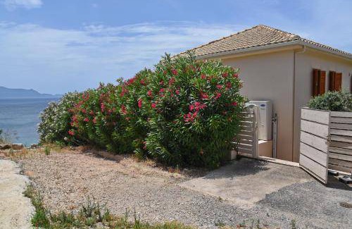Pogonia Villa | 120 m² Villa ∙ 4 bedrooms ∙ 8 guests