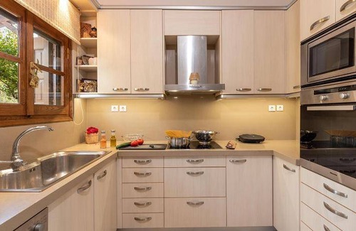 Agria House | 125 m² House ∙ 2 bedrooms ∙ 4 guests