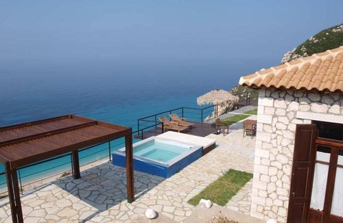 Agios Nikitas House | 125 m² House ∙ 3 bedrooms ∙ 6 guests