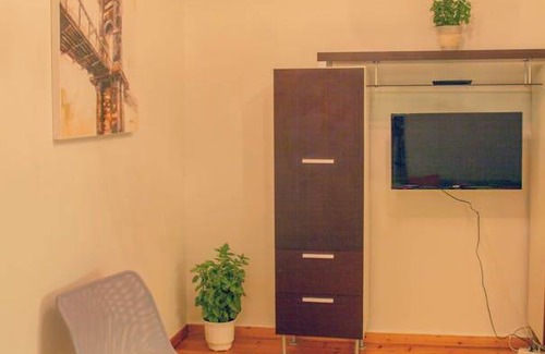 Exarhia Apartment | 130 m² Apartment ∙ 4 bedrooms ∙ 1 guest