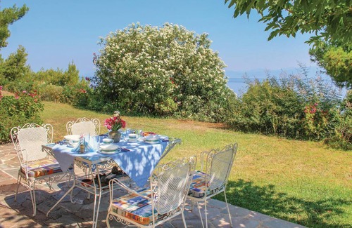 Kato Diminio House | 130 m² House ∙ 2 bedrooms ∙ 6 guests