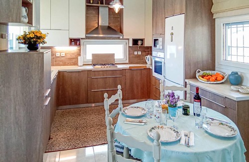 Lavreotiki House | 132 m² House ∙ 2 bedrooms ∙ 5 guests