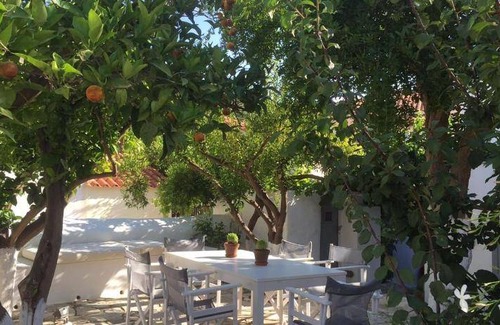 Pythagorio House | 136 m² House ∙ 3 bedrooms ∙ 5 guests