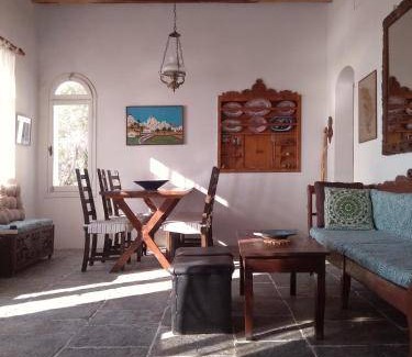 Chrisopigi House | 136 m² House ∙ 5 bedrooms ∙ 12 guests