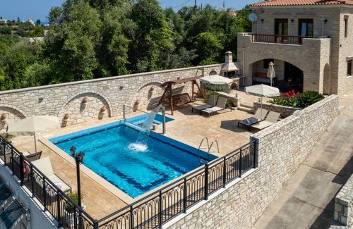 Asteri House | 140 m² House ∙ 3 bedrooms ∙ 6 guests