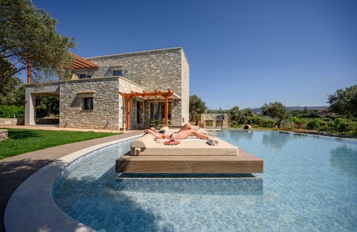 Prinos Villa | 145 m² Villa ∙ 3 bedrooms ∙ 7 guests