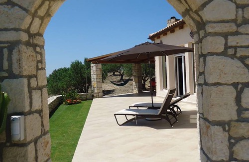 Pano Chersonissos House | 148 m² House ∙ 2 bedrooms ∙ 4 guests
