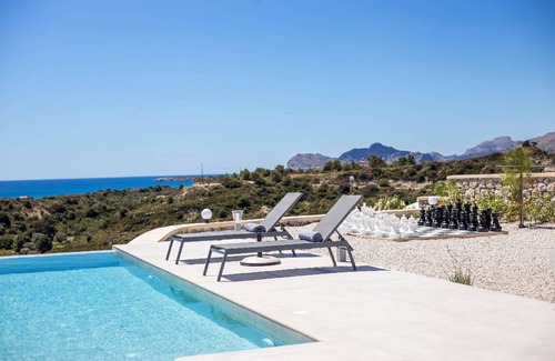 Afandou House | 150 m² House ∙ 3 bedrooms ∙ 6 guests