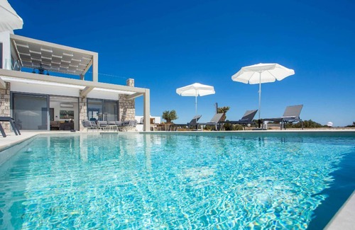 Afandou House | 150 m² House ∙ 3 bedrooms ∙ 6 guests