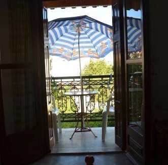 Kokkari Bed & Breakfast | 16 m² Bed and breakfast ∙ 3 guests