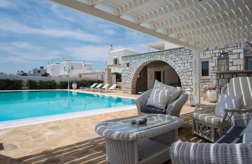Aliki House | 160 m² House ∙ 4 bedrooms ∙ 8 guests