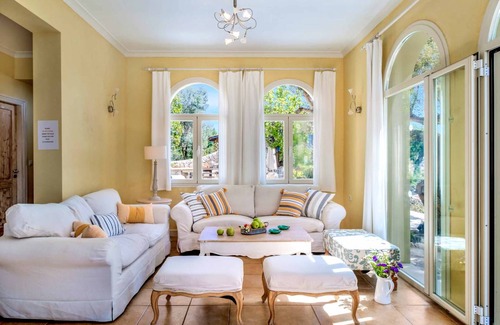 Sivota Villa | 160 m² Villa ∙ 3 bedrooms ∙ 6 guests