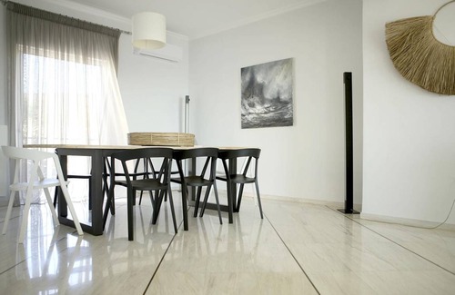 Voula Apartment | 165 m² Apartment ∙ 3 bedrooms ∙ 6 guests