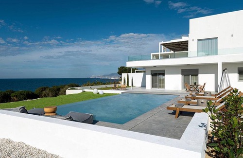 Ierapetra House | 170 m² Farmhouse ∙ 2 bedrooms ∙ 6 guests