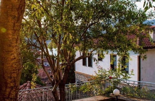 Kastoria Villa | 172 m² Villa ∙ 3 bedrooms ∙ 5 guests
