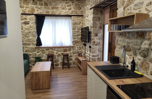 Ioannina Town Centre Apartment | 1929 Boutique Residences