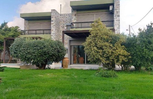 Peza Villa | 195 m² Villa ∙ 3 bedrooms ∙ 8 guests