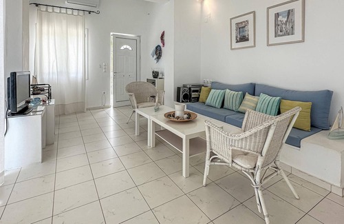Pigadia House | 2 bedroom lovely home in Kalamata