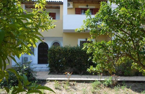Acharavi Apartment | 20 m² Apartment ∙ 2 guests