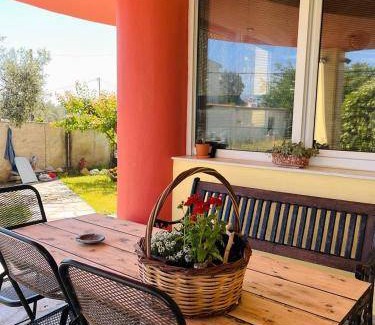 Agiokampos House | 200 m² House ∙ 3 bedrooms ∙ 10 guests