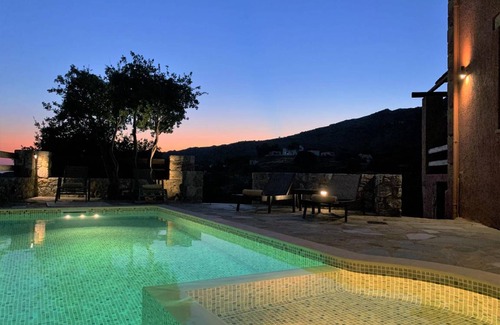 Prodromi House | 200 m² House ∙ 4 bedrooms ∙ 9 guests