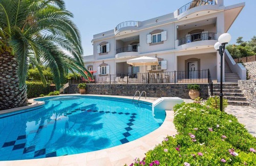 Melissourgakion House | 200 m² House ∙ 3 bedrooms ∙ 9 guests