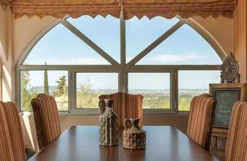 Mouzaki Villa | 200 m² Villa ∙ 3 bedrooms ∙ 9 guests