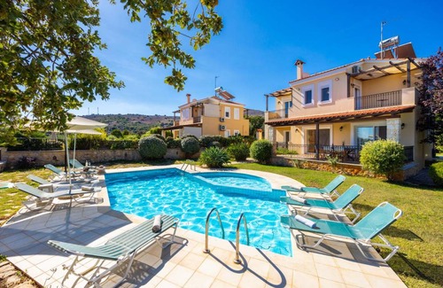 Gerani Villa | 215 m² Villa ∙ 4 bedrooms ∙ 8 guests