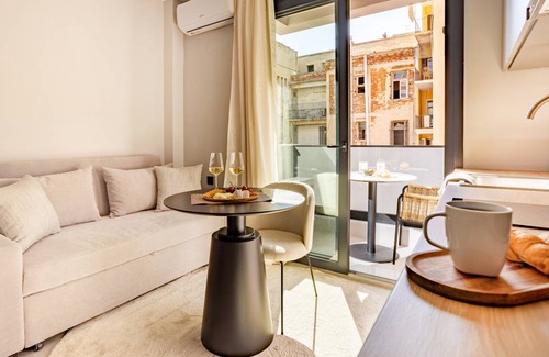 Thessaloniki City Centre Apartment | 22 m² Studio flat ∙ 1 bedroom ∙ 4 guests