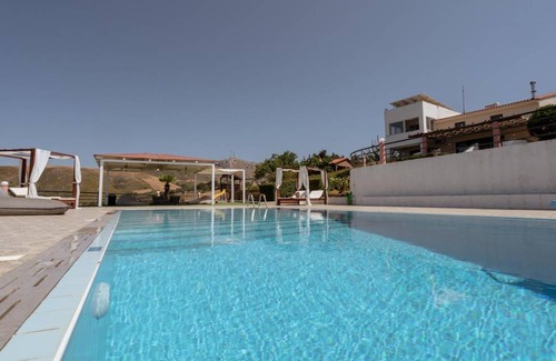 Somatas House | 220 m² House ∙ 4 bedrooms ∙ 10 guests