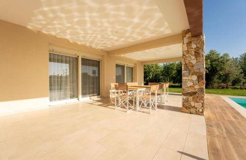 Kallikratia Resort | 220 m² Resort ∙ 3 bedrooms ∙ 6 guests