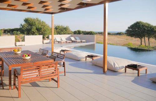 Paliki Villa | 240 m² Villa ∙ 4 bedrooms ∙ 8 guests