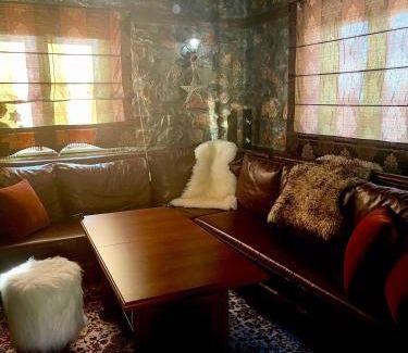 Aghios Athanasios Ski Chalet | 250 m² Chalet ∙ 4 bedrooms ∙ 10 guests