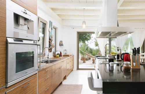 Kalamaki Villa | 250 m² Villa ∙ 4 bedrooms ∙ 8 guests