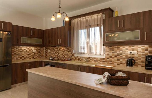 Faistos Villa | 250 m² Villa ∙ 6 bedrooms ∙ 12 guests