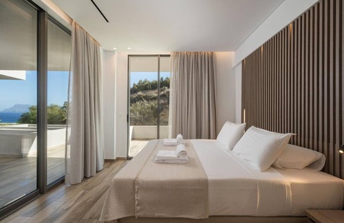 Kissamos House | 290 m² House ∙ 5 bedrooms ∙ 10 guests