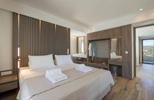 Kissamos House | 290 m² House ∙ 5 bedrooms ∙ 10 guests