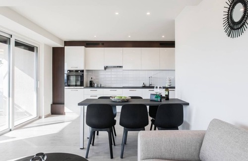 Glyfada Apartment | 2BDR Athens Riviera Sea View Apartment by The Olon