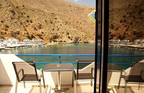 Loutro Hotel | 30 m² Hotel ∙ 4 guests