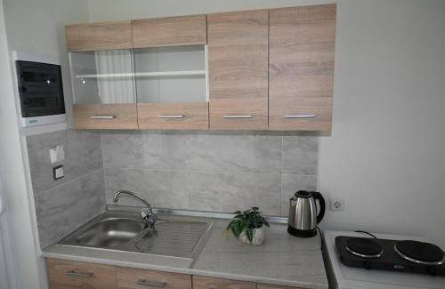 Petaloudes Apartment | 30 m² Serviced apartment ∙ 2 guests
